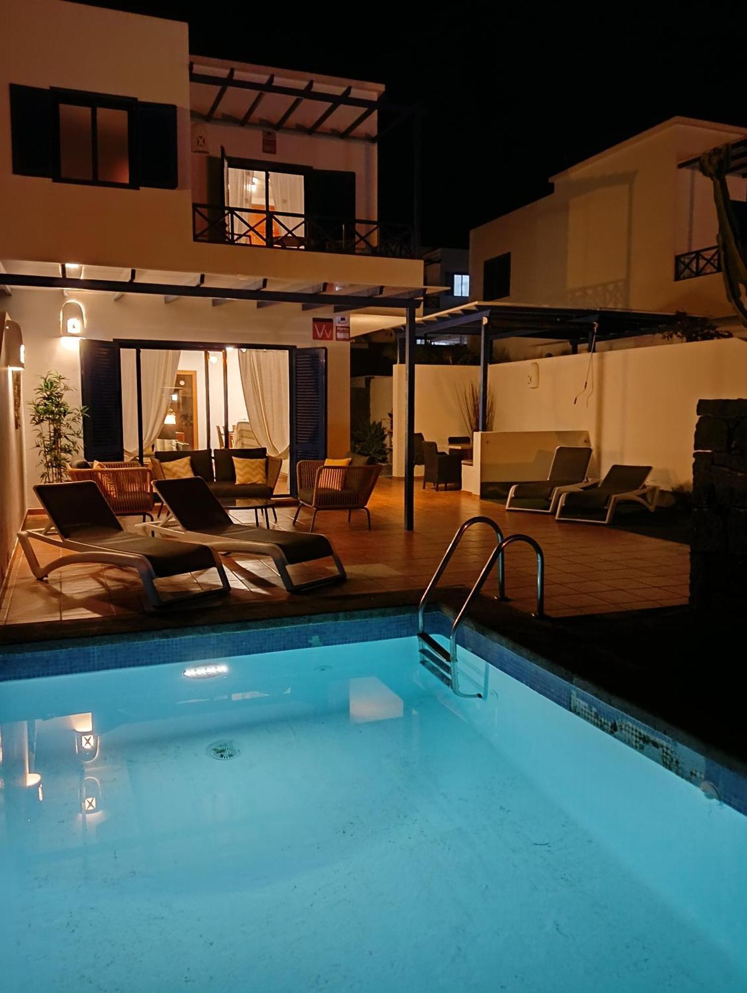 Villa Optimist Rubicon Piscina Climatizable, Frente Al Mar Playa Blanca  Exterior photo